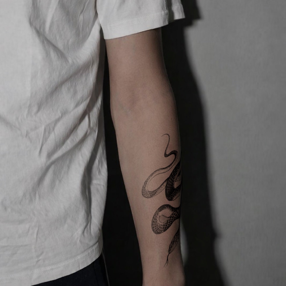 Tattoo preview on a forearm made with inkPEEK
