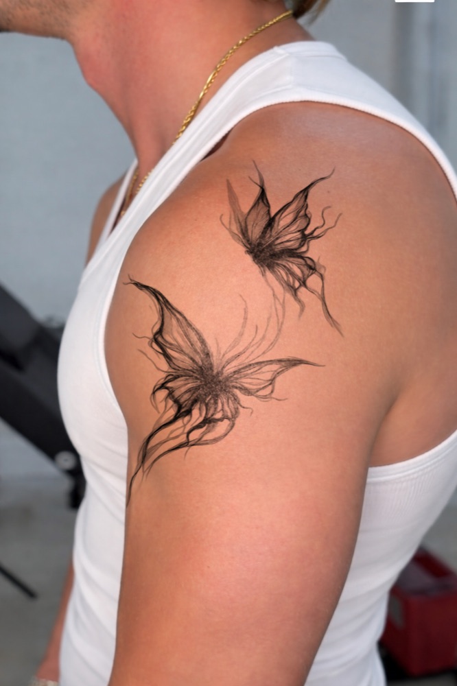 Tattoo preview on a shoulder made with inkPEEK